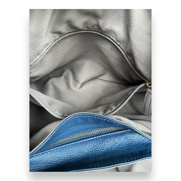 Vince Camuto Aaron Hobo Bag Purse in Pebbled Leather Blue Shade Dark Jean - Picture 10 of 15